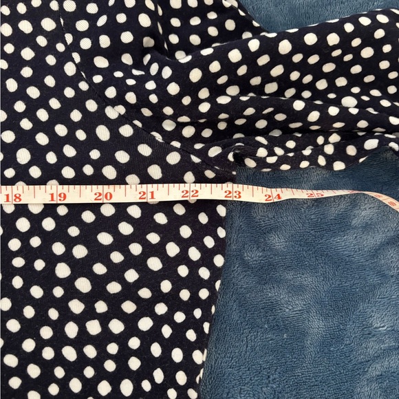 Chico's Black Relaxed Boxy Blouse - Picture 4 of 8